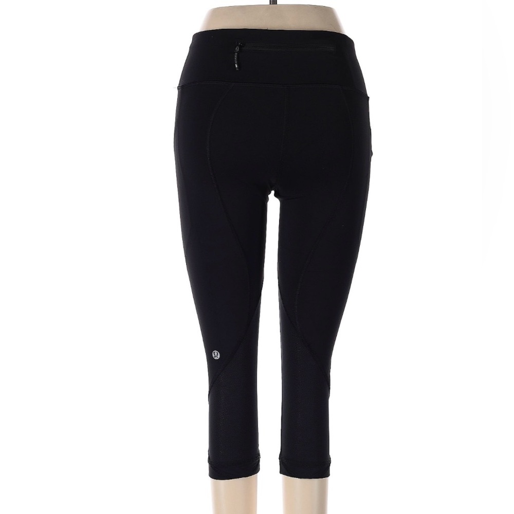 Lululemon Black Cropped Leggings - Picture 2 of 12